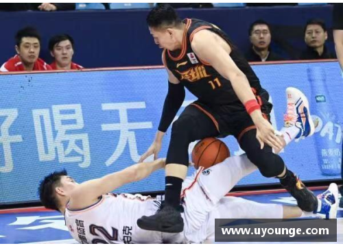 37000Cm威尼斯深圳马可波罗球员表现抢眼，赢得赛季MVP备选